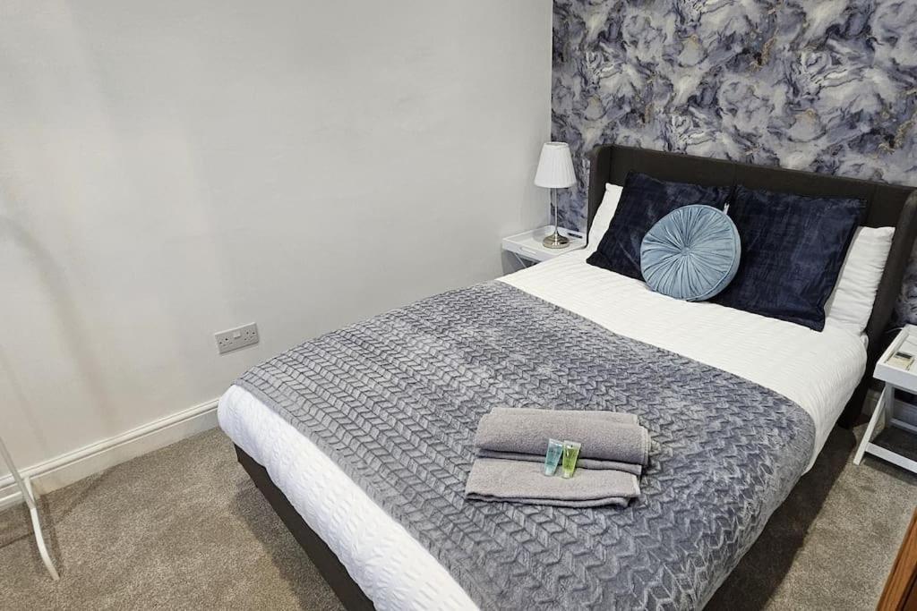The Hive 4 Bed House Pool Table Air-Con Villa Maidstone Exterior foto