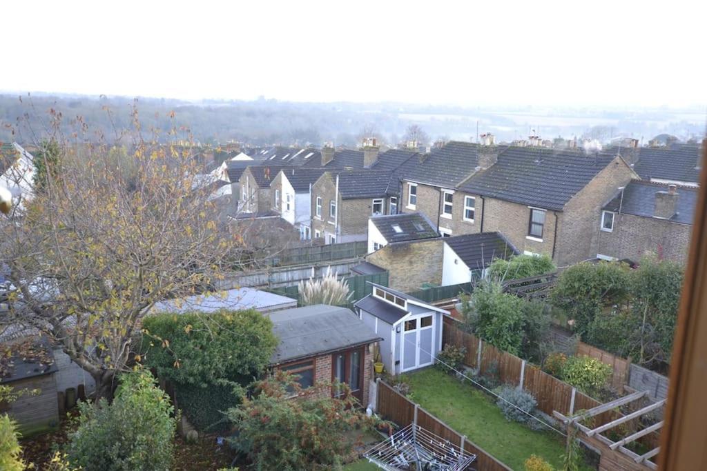 The Hive 4 Bed House Pool Table Air-Con Villa Maidstone Exterior foto